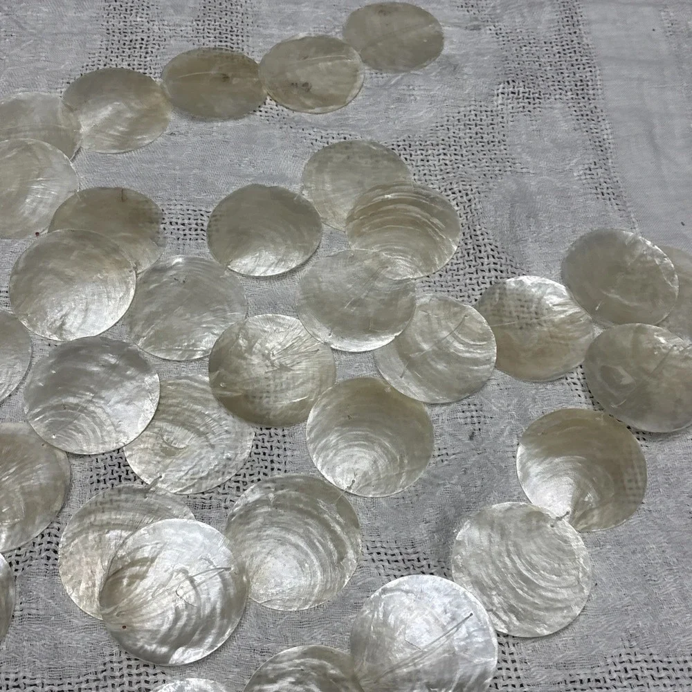 45 Pre Strung Capiz Shells White Round 2